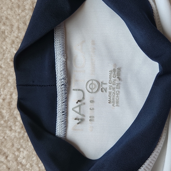 Nautica toddler boy swim set, size 2T, matching swim trunks and rashguard - Picture 4 of 11